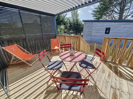 Chalet cozy à Jullouville - 4 pers, piscine chauffée, proche plage et commerces - Photo 18