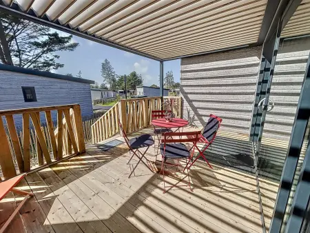 Chalet cozy à Jullouville - 4 pers, piscine chauffée, proche plage et commerces - Photo 20