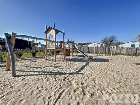 Chalet cozy à Jullouville - 4 pers, piscine chauffée, proche plage et commerces - Photo 29
