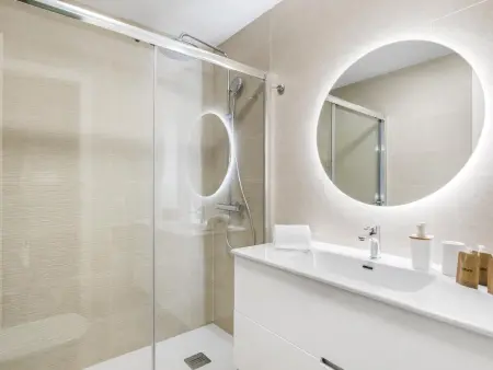 Appartement renové moderne Playa La Nea avec parking gratuit, à quelques pas de la plage - Photo 11