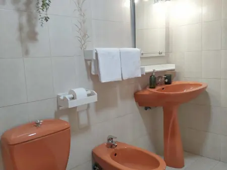Appartement spacieux avec Wi-Fi, parking gratuit près de la plage - Photo 16