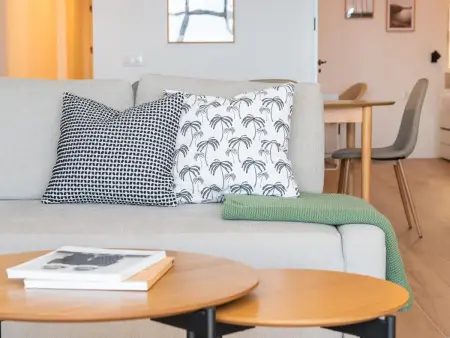 Appartement élégant avec clim, Wi-Fi, parking, à 10 min de la plage - Photo 10