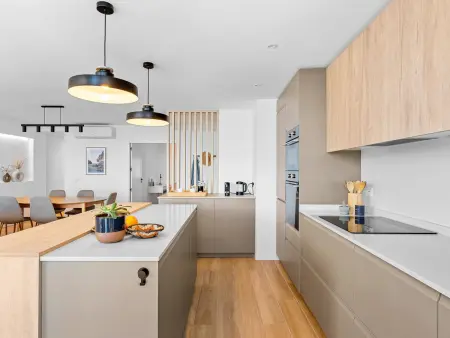 Appartement élégant avec clim, Wi-Fi, parking, à 10 min de la plage - Photo 13
