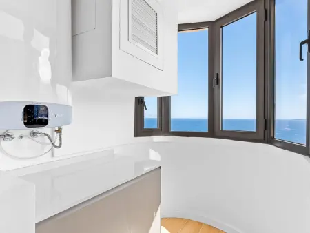 Appartement élégant avec clim, Wi-Fi, parking, à 10 min de la plage - Photo 17