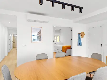 Appartement élégant avec clim, Wi-Fi, parking, à 10 min de la plage - Photo 24