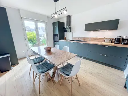 Maison à 500m de la plage avec jardin, 4 chambres, Wi-Fi et parking - 8 couchages - Photo 6