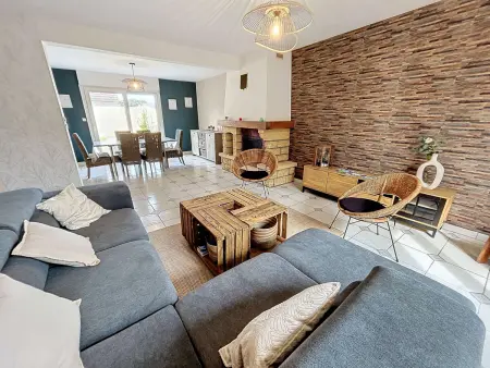 Maison à 500m de la plage avec jardin, 4 chambres, Wi-Fi et parking - 8 couchages - Photo 7