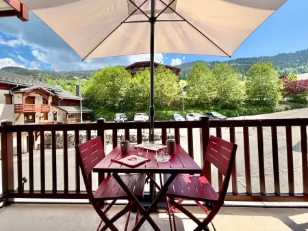 Appartement cosy au pied des pistes avec piscine et animaux admis - Photo 1