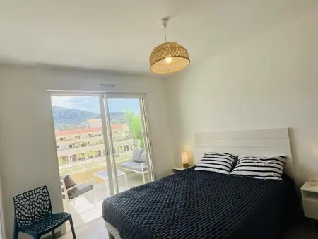Appartement Climatisé avec 2 Terrasses et Parking à 200m de la Plage - Photo 3