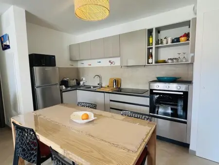 Appartement Climatisé avec 2 Terrasses et Parking à 200m de la Plage - Photo 8