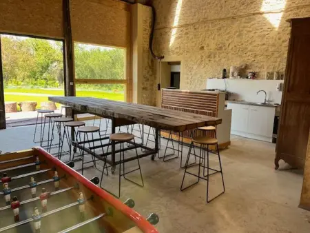 Gîte luxueux avec piscine, spa, jardin et équipements de loisirs à Sargé-lès-le-Mans - Photo 2