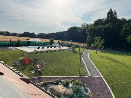 Gîte luxueux avec piscine, spa, jardin et équipements de loisirs à Sargé-lès-le-Mans - Photo 11