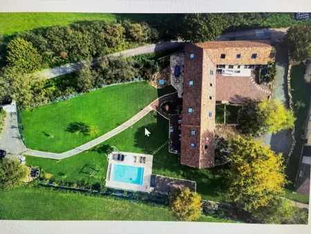 Gîte luxueux avec piscine, spa, jardin et équipements de loisirs à Sargé-lès-le-Mans - Photo 13