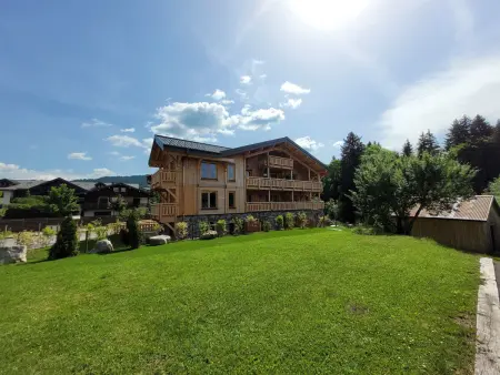 Bel appartement moderne au calme avec terrasse - Les Gets - Photo 12