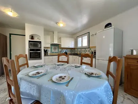 Appartement rénové 4 pièces, 6 pers, balcon, jardin, parking, wifi – Briançon - Photo 1