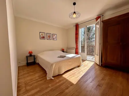 Appartement rénové 4 pièces, 6 pers, balcon, jardin, parking, wifi – Briançon - Photo 3