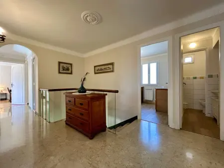 Appartement rénové 4 pièces, 6 pers, balcon, jardin, parking, wifi – Briançon - Photo 10