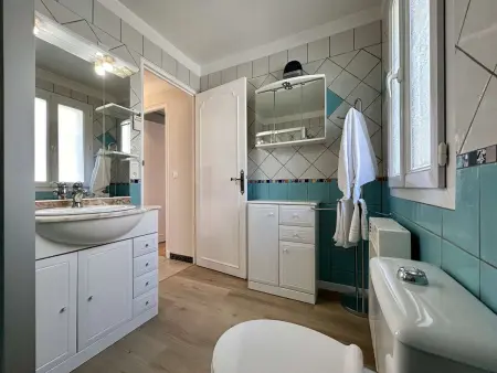 Appartement rénové 4 pièces, 6 pers, balcon, jardin, parking, wifi – Briançon - Photo 28