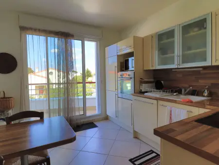 Appartement lumineux et spacieux avec terrasses et ascenseur en centre-ville de Royan - Photo 2