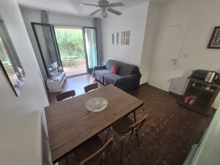 Collioure : Appartement Lumineux T2 avec Terrasse et Parking - Photo 2