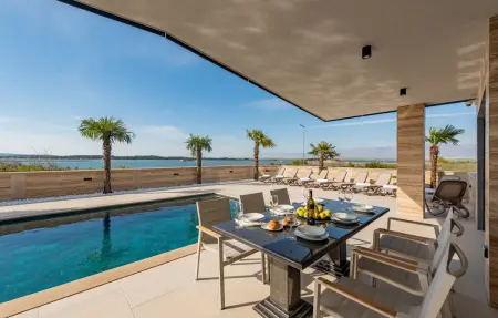 Maison 10 personnes à Privlaka - Photo 1