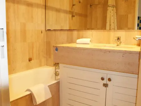 Splendide T2 avec terrasse et garage, à 3 min de la plage, 4 couchages - Photo 11