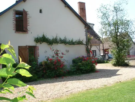 Maison familiale à Cheverny, jardin clos, animaux acceptés, 6 personnes - Photo 2