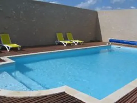 Gîte moderne avec grande piscine chauffée et animaux acceptés - Photo 5
