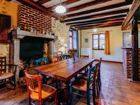 Maison restaurée avec jardin près de Vendôme, 3 chambres, cheminée, BBQ, internet, animaux acceptés - Photo 6