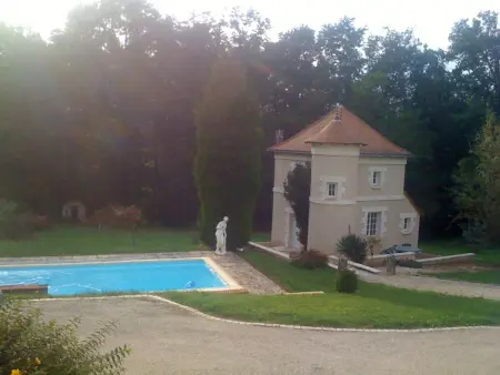 Gîte de Caractère avec Piscine Privée dans Parc Arboré Proche Châteaux de la Loire - Photo 11
