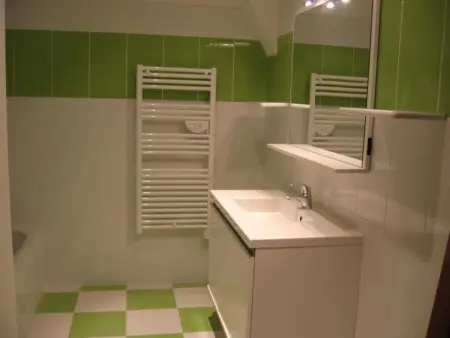 Gîte moderne dans ferme rénovée avec piscine chauffée, animaux acceptés - Photo 1