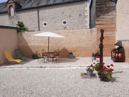 Charmant Gîte à Cheverny avec Jardin et Salon de Jardin - Photo 17