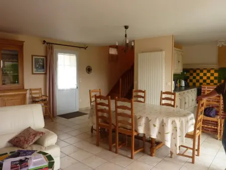 Maison avec piscine chauffée privée, animaux admis près des châteaux de la Loire - Photo 4