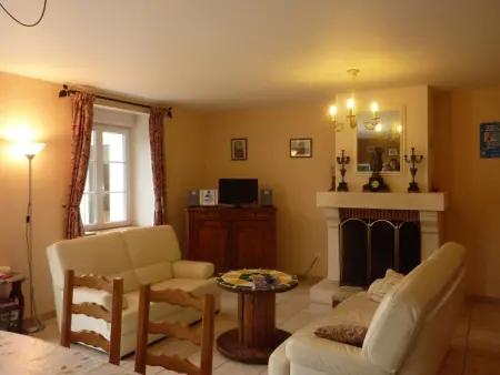 Maison avec piscine chauffée privée, animaux admis près des châteaux de la Loire - Photo 5