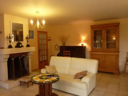 Maison avec piscine chauffée privée, animaux admis près des châteaux de la Loire - Photo 10