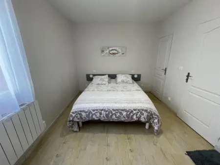 Maison plain-pied 3 ch avec sdb privatives, cour et jardin, proche Blois et châteaux de la Loire - Photo 13